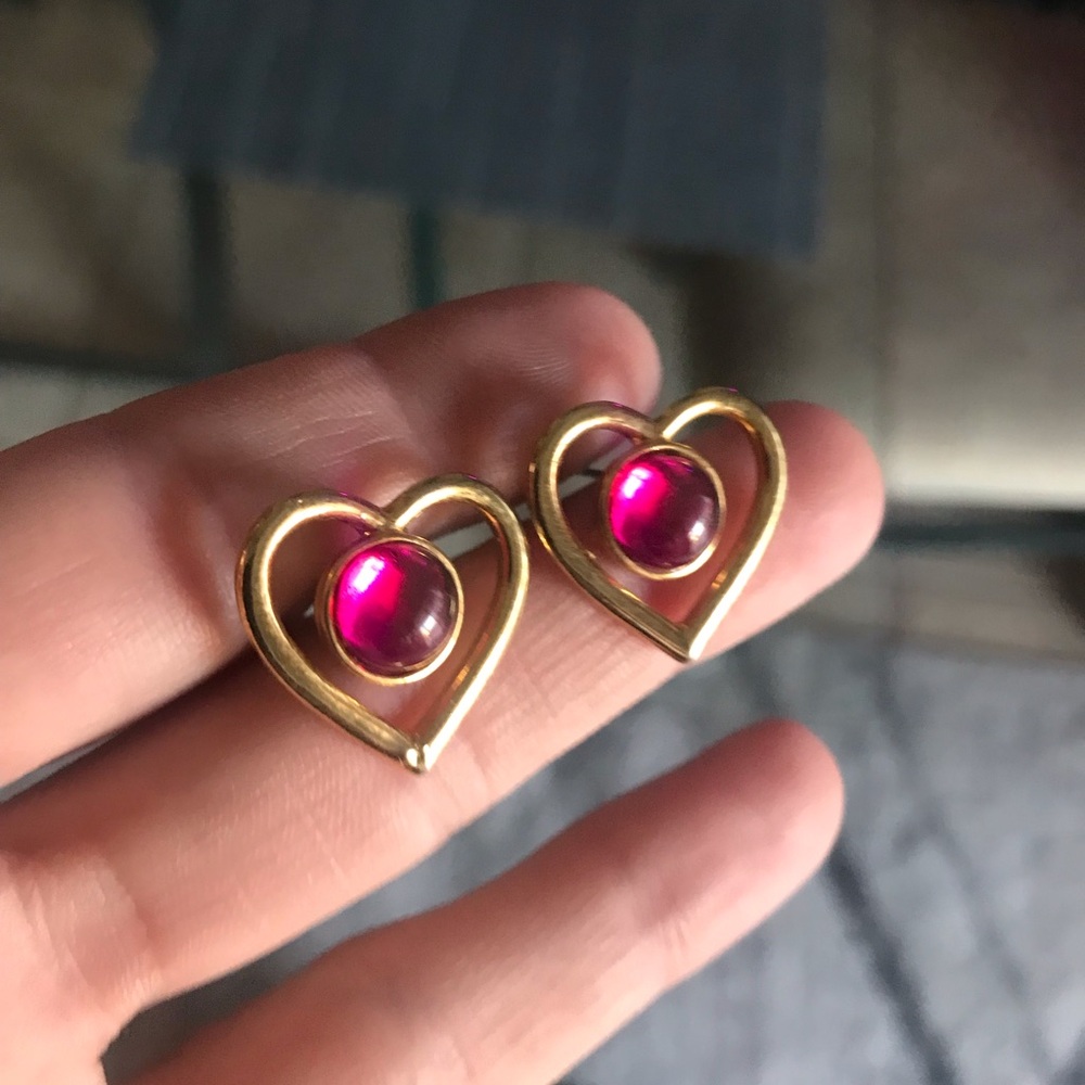 Vintage 90’s Heart Shape Gold Tone Cut Out Pink Gem Barbie Earrings Posts Studs